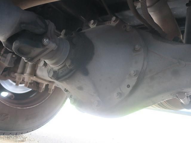 Mitsubishi CANTER 2015-08 7737852-12
