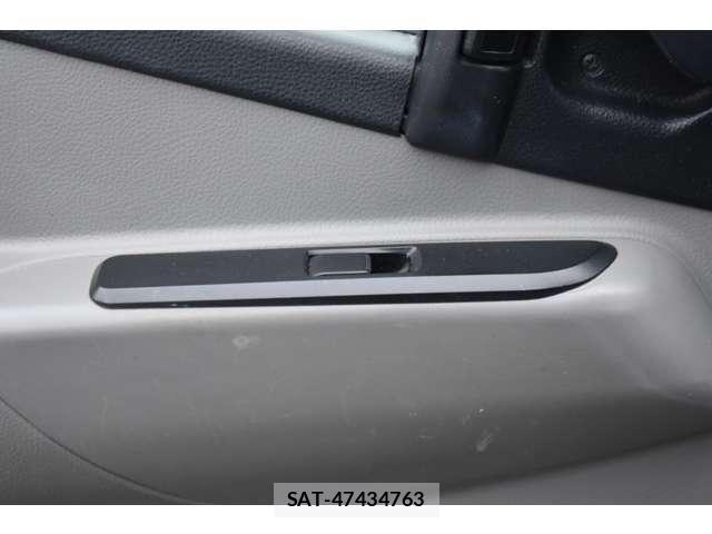 Mitsubishi CANTER 2017-02 7783242-10
