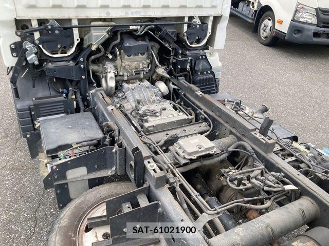 Mitsubishi CANTER 2019-08 7783243-12