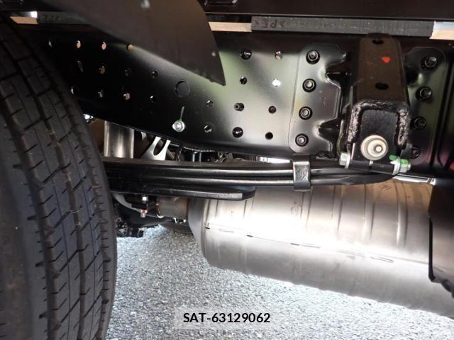 Mitsubishi CANTER 2026-03 7783249-9