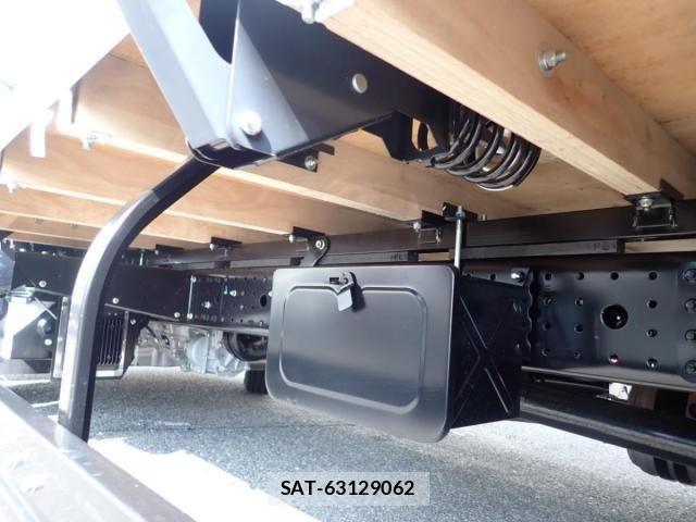 Mitsubishi CANTER 2026-03 7783249-11