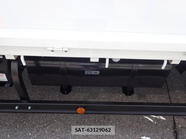 Mitsubishi CANTER 2026-03 7783249-7