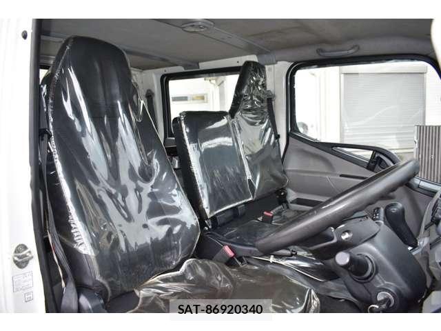Mitsubishi CANTER 2019-06 7783237-9