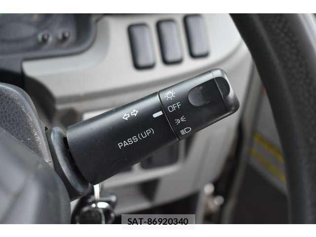 Mitsubishi CANTER 2019-06 7783237-13