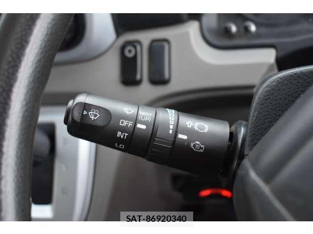 Mitsubishi CANTER 2019-06 7783237-14