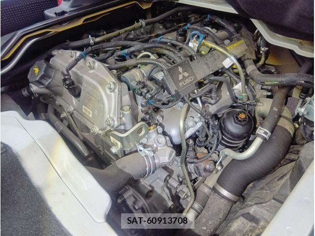 Mitsubishi CANTER 2023-04 7783246-16