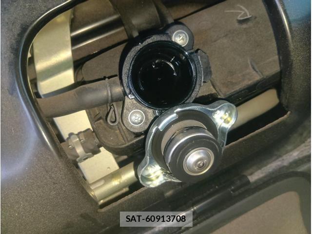 Mitsubishi CANTER 2023-04 7783246-18