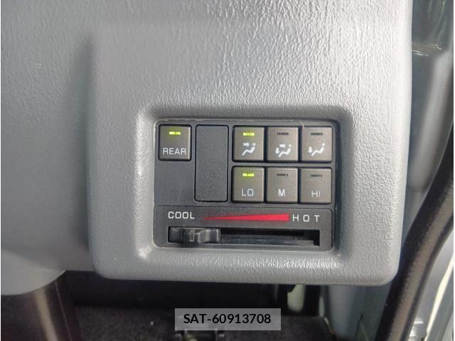 Mitsubishi CANTER 2023-04 7783246-23
