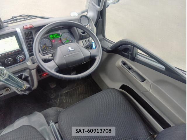 Mitsubishi CANTER 2023-04 7783246-24