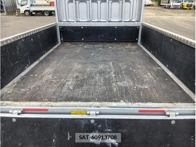 Mitsubishi CANTER 2023-04 7783246-6