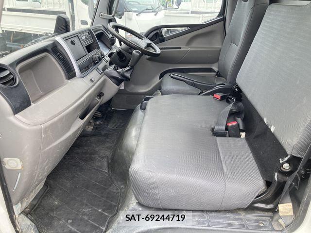 Mitsubishi CANTER 2019-07 7783244-5