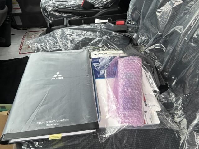 Mitsubishi CANTER 2026-03 7864622-18