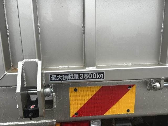 Mitsubishi CANTER 2026-03 7864622-8