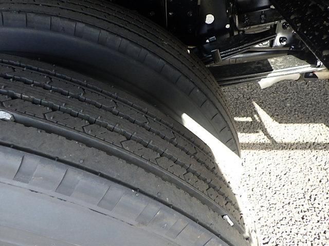 Mitsubishi CANTER 2026-01 7864631-9