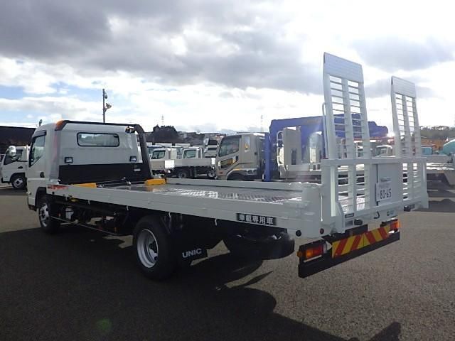 Mitsubishi CANTER 2026-01 7864631-4