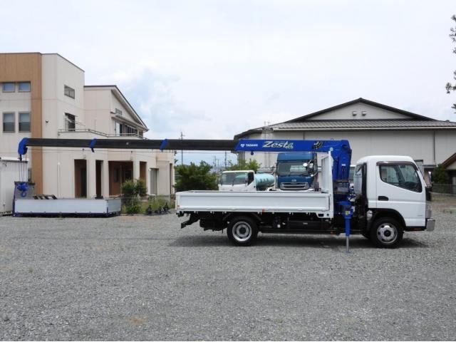Mitsubishi CANTER 2018-12 7864630-9