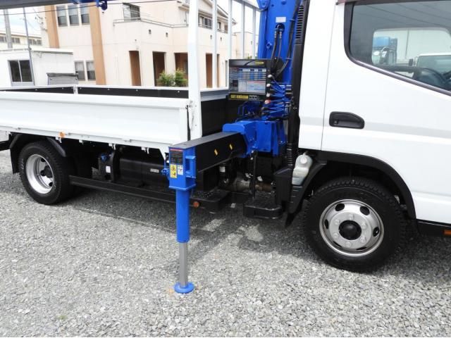 Mitsubishi CANTER 2018-12 7864630-10