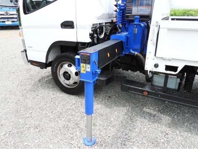 Mitsubishi CANTER 2018-12 7864630-11