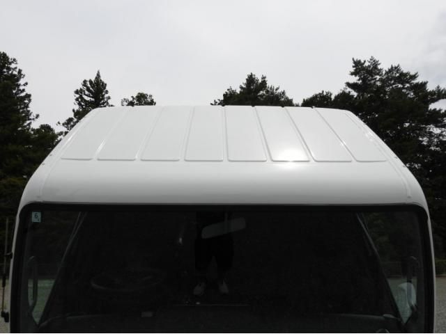 Mitsubishi CANTER 2018-12 7864630-25