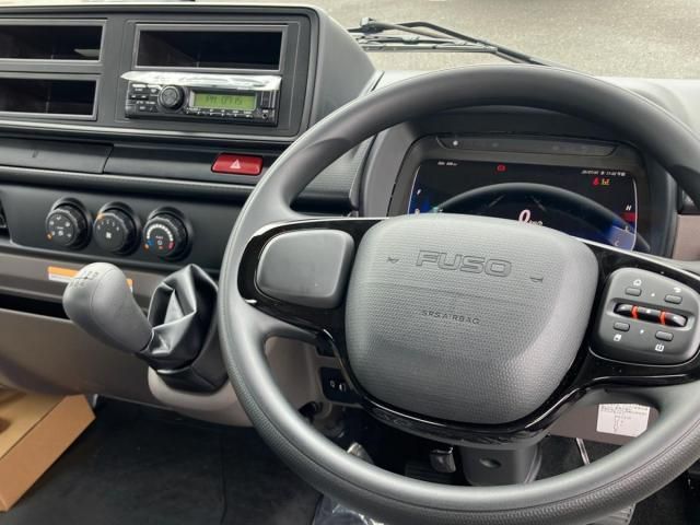 Mitsubishi CANTER 2026-03 7864623-21