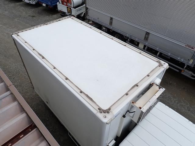 Mitsubishi CANTER 2019-07 7864640-6