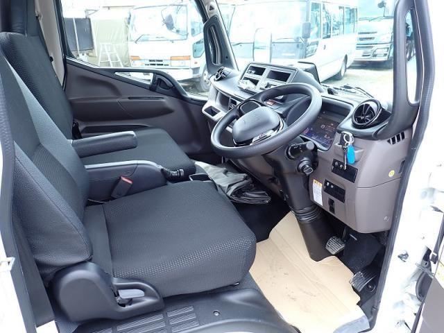 Mitsubishi CANTER 2025-10 7864639-10