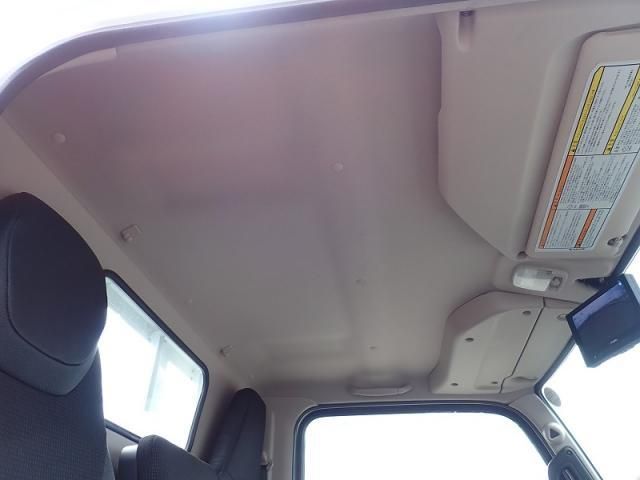 Mitsubishi CANTER 2025-10 7864639-11