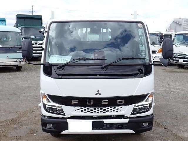 Mitsubishi CANTER 2025-10 7864639-4