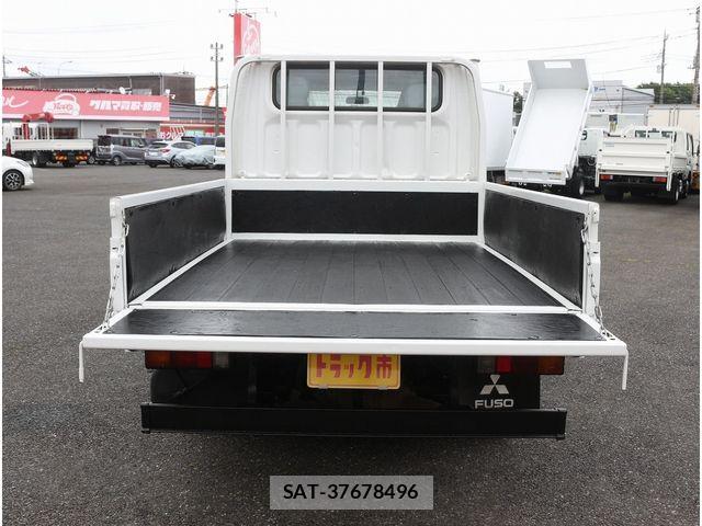 Mitsubishi CANTER 2016-03 7875657-9