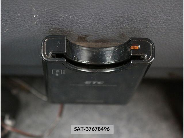Mitsubishi CANTER 2016-03 7875657-24