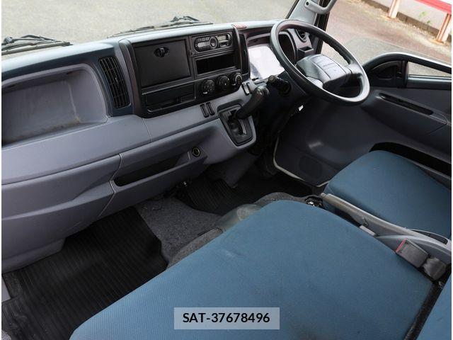 Mitsubishi CANTER 2016-03 7875657-26