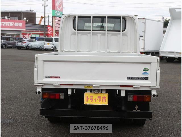 Mitsubishi CANTER 2016-03 7875657-6