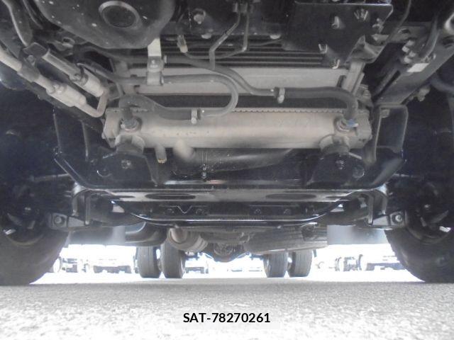 Mitsubishi CANTER 2018-11 7875658-21