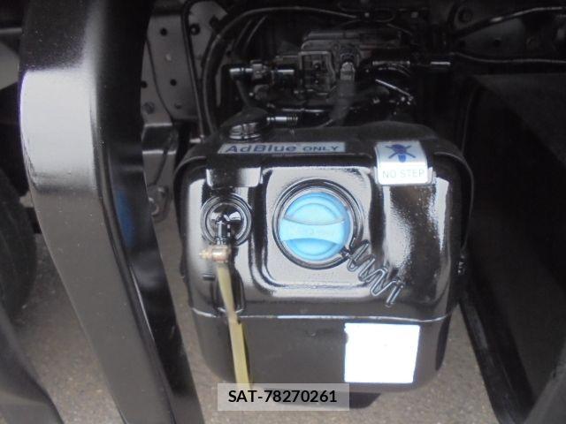 Mitsubishi CANTER 2018-11 7875658-23