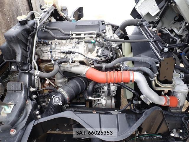 Mitsubishi CANTER 2020-08 7902378-20