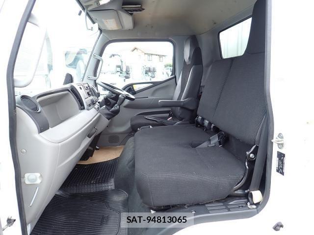 Mitsubishi CANTER 2020-05 7902377-10