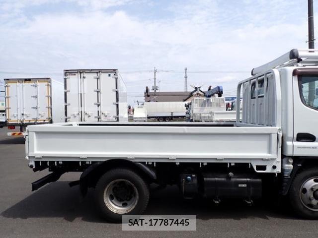 Mitsubishi CANTER 2016-06 7902381-16