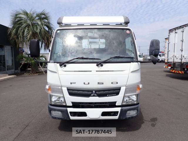 Mitsubishi CANTER 2016-06 7902381-1