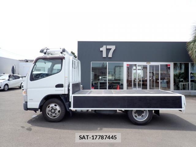 Mitsubishi CANTER 2016-06 7902381-23