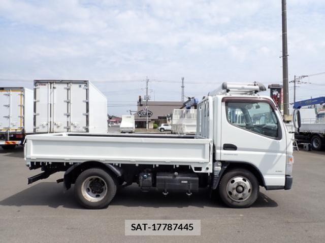 Mitsubishi CANTER 2016-06 7902381-3