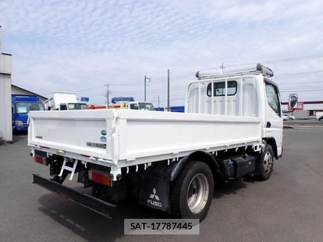 Mitsubishi CANTER 2016-06 7902381-4