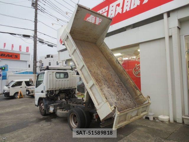 Mitsubishi CANTER 2016-07 7902382-3