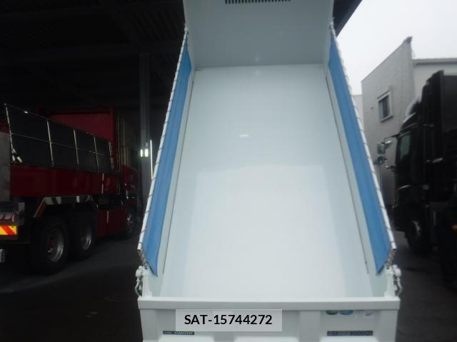 Mitsubishi CANTER 2026-03 7902375-11