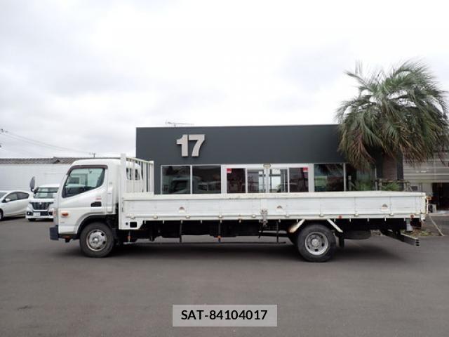 Mitsubishi CANTER 2017-12 7902376-7