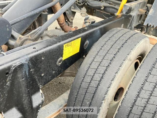 Mitsubishi CANTER 2014-09 7902383-13