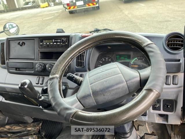 Mitsubishi CANTER 2014-09 7902383-20