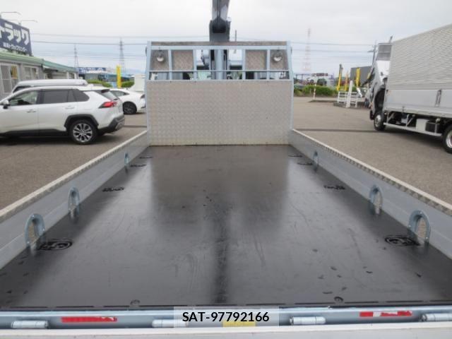 Mitsubishi CANTER 2019-04 7960814-9