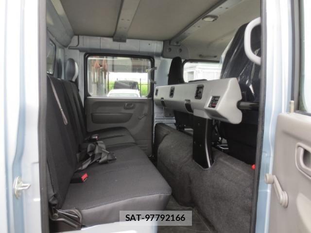 Mitsubishi CANTER 2019-04 7960814-14