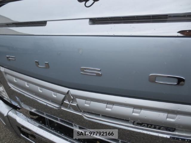 Mitsubishi CANTER 2019-04 7960814-21