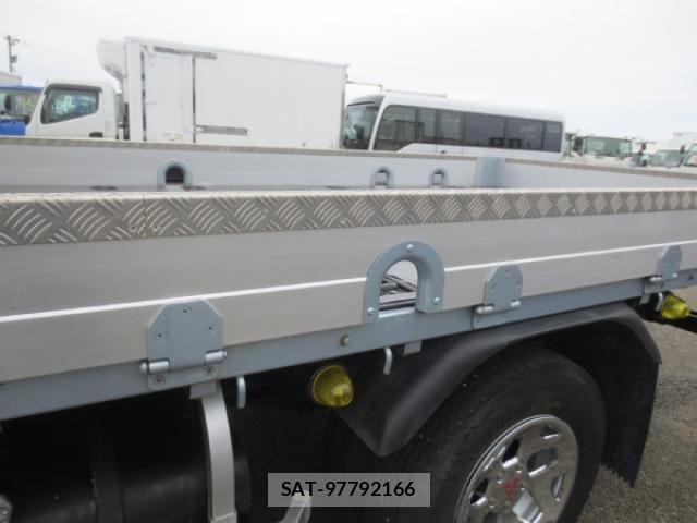Mitsubishi CANTER 2019-04 7960814-24